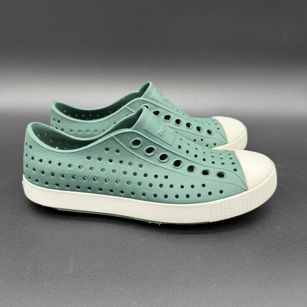 Native Jefferson Shoes M4 W6 Hunter Green Slip‎ On Play Shoes Unisex